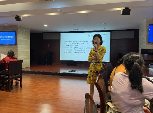 “強化崗位技能，培養業務人才” ——湖南發展養老聯合湖南中醫藥大學護理學院組織開展養老護理員專題培訓